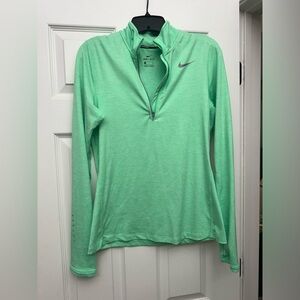 Nike Dri Fit long sleeve 1/4 zip performance workout shirt Small